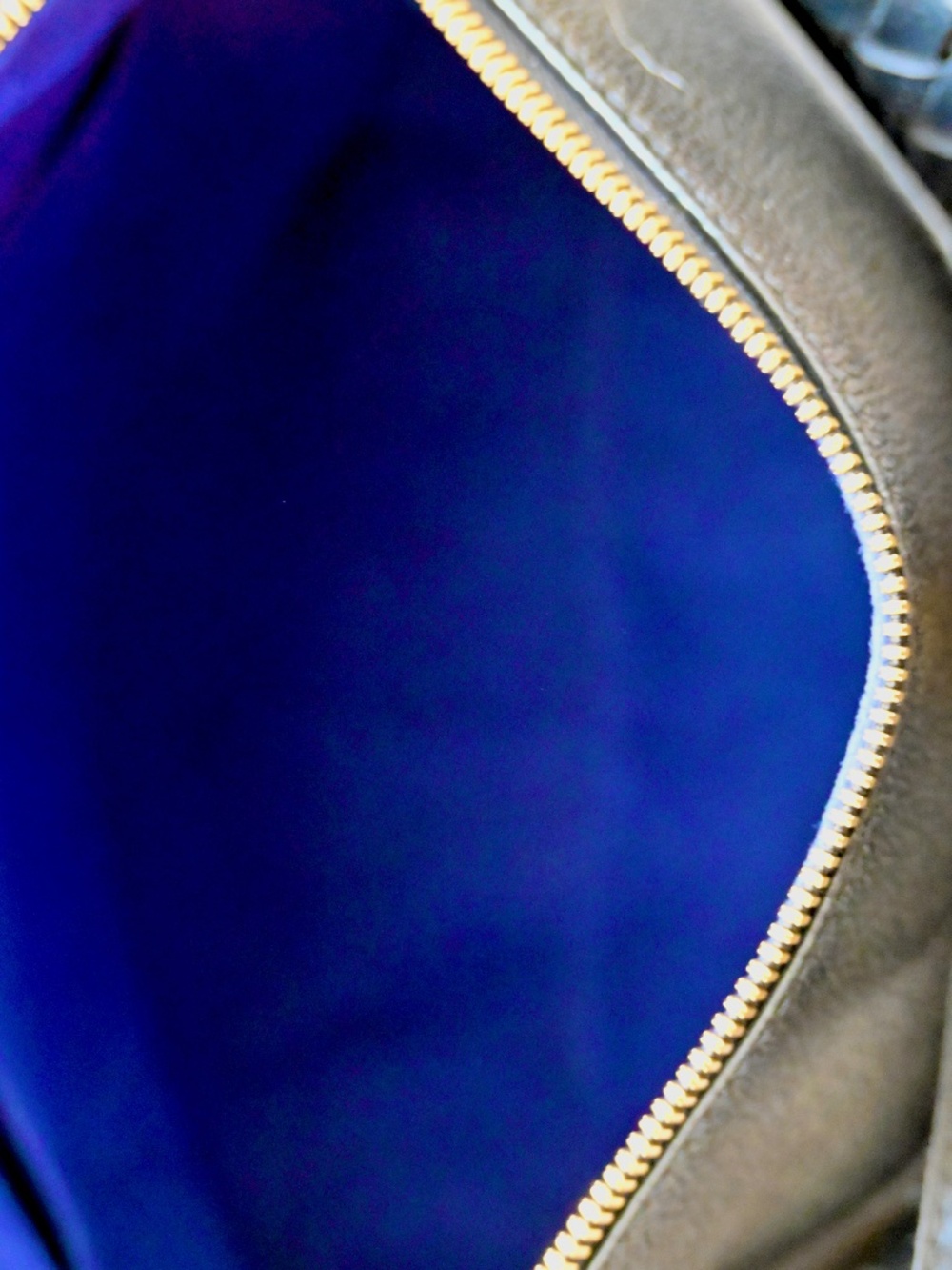 LOUIS VUITTON BLACK MAIDA HOBO BAG w/ VIOLET BLUE INTERIOR & POCKETS - Picture 11 of 14